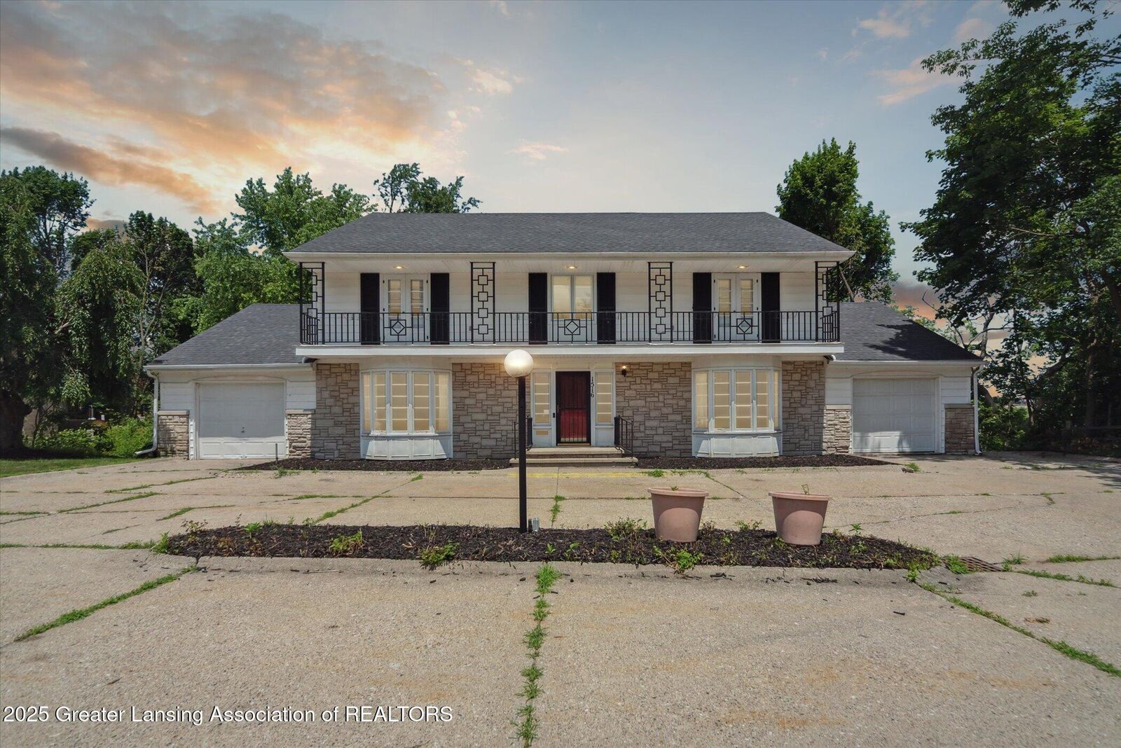 Property Photo:  1516 Moores River Drive  MI 48911 