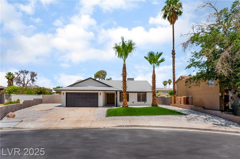 Property Photo: 3086 Cardinal Drive NV 89121