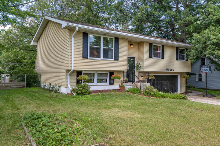 Property Photo:  10308 N 500  IN 46310 