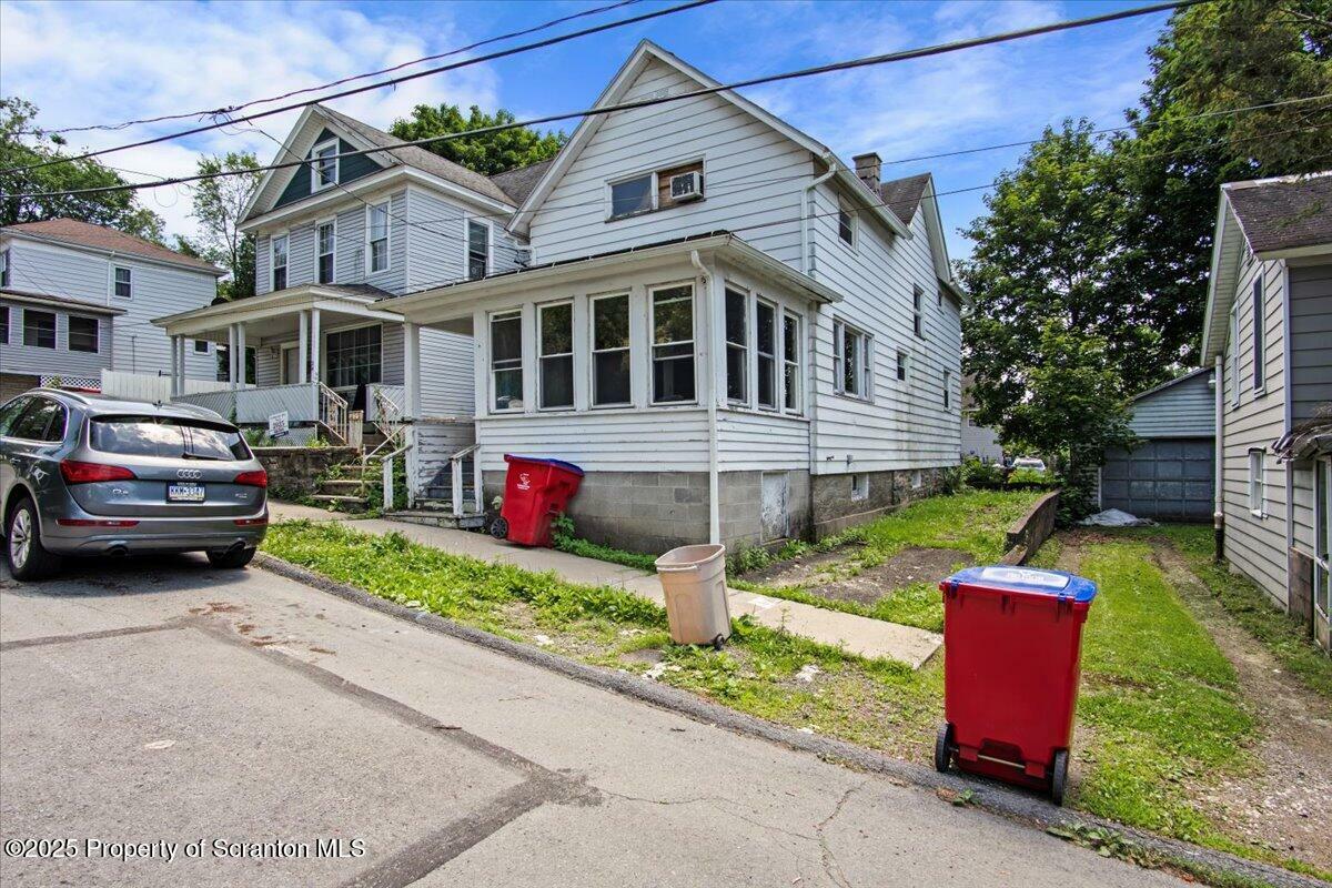 Property Photo:  22 Copeland Avenue  PA 18407 