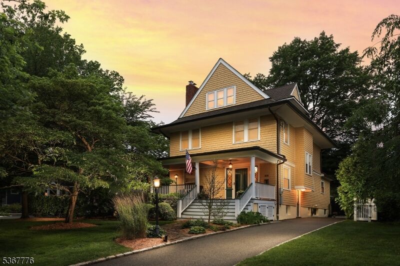 Property Photo:  515 Parkview Ave  NJ 07090 