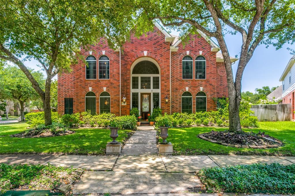 Property Photo: 2810 Grassy Knoll Court TX 77478