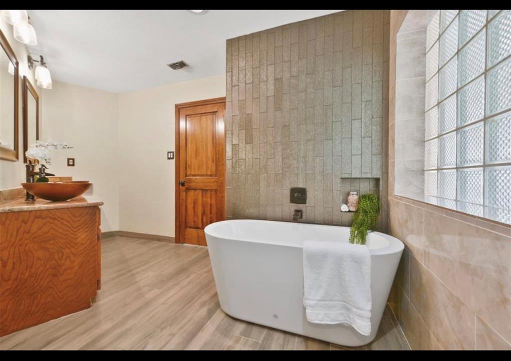 Property Photo: 2204 Airline Drive TX 77546