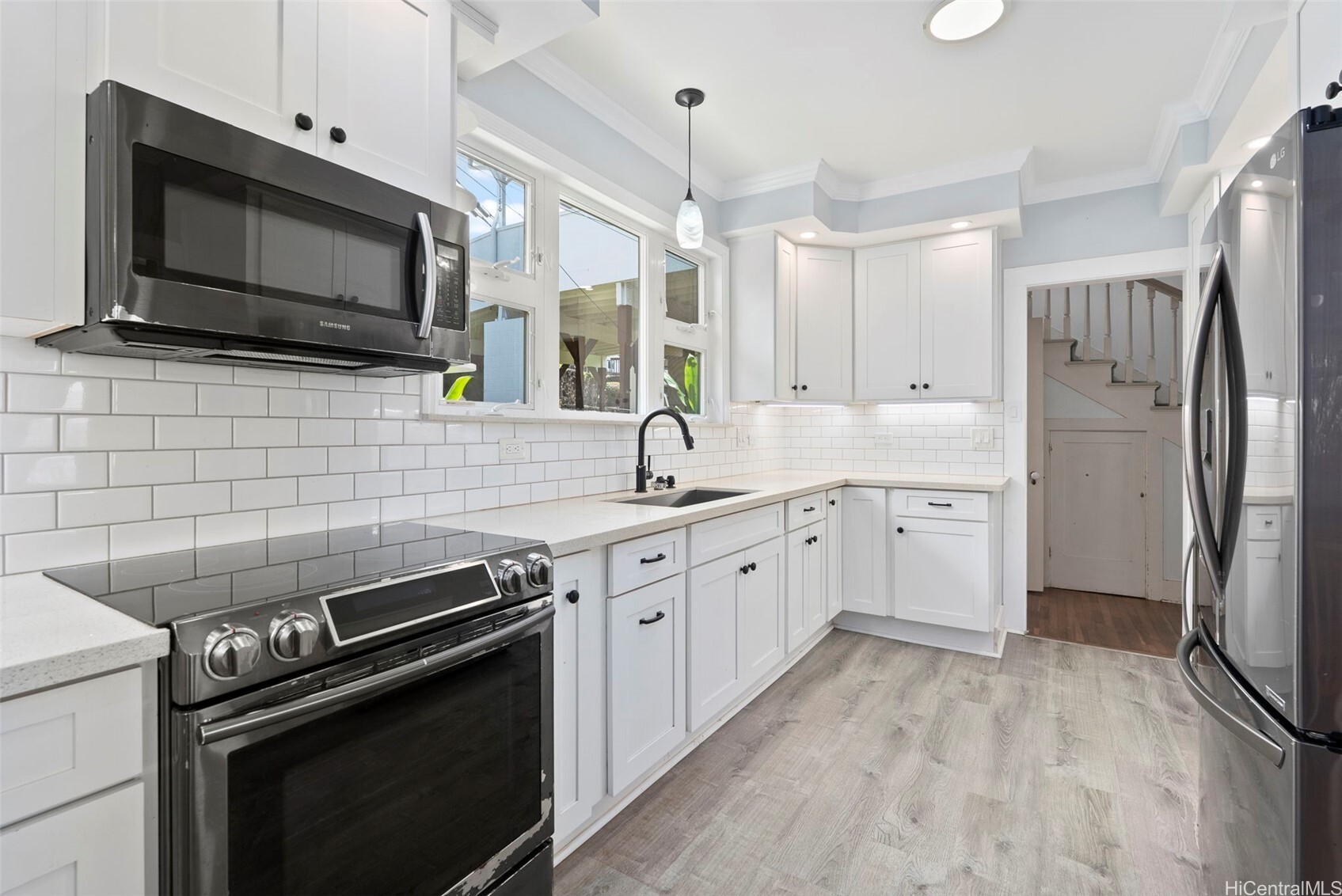 Property Photo: 1186 Alewa Drive HI 96817