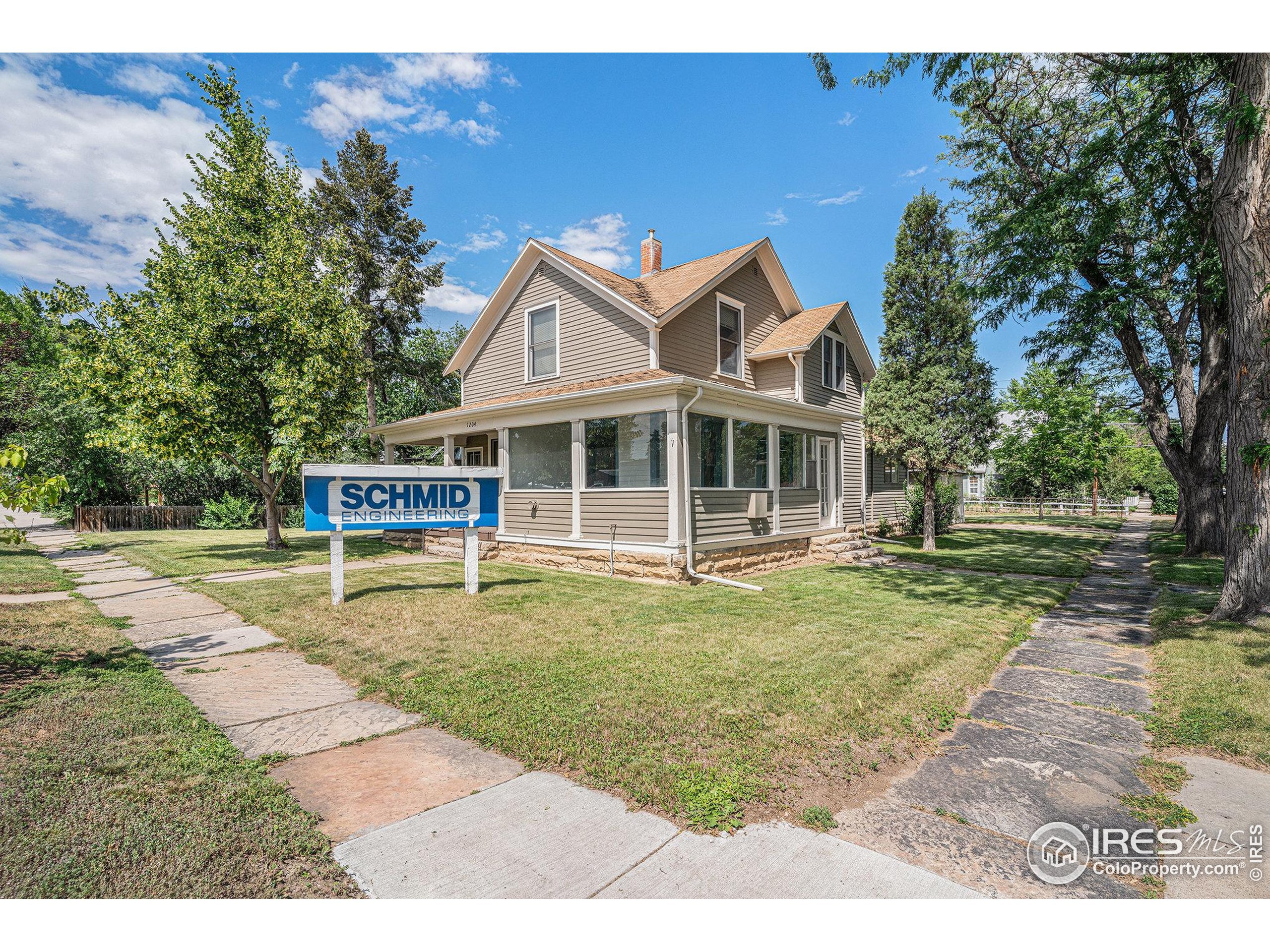 Property Photo: 1204 N Lincoln Ave CO 80537