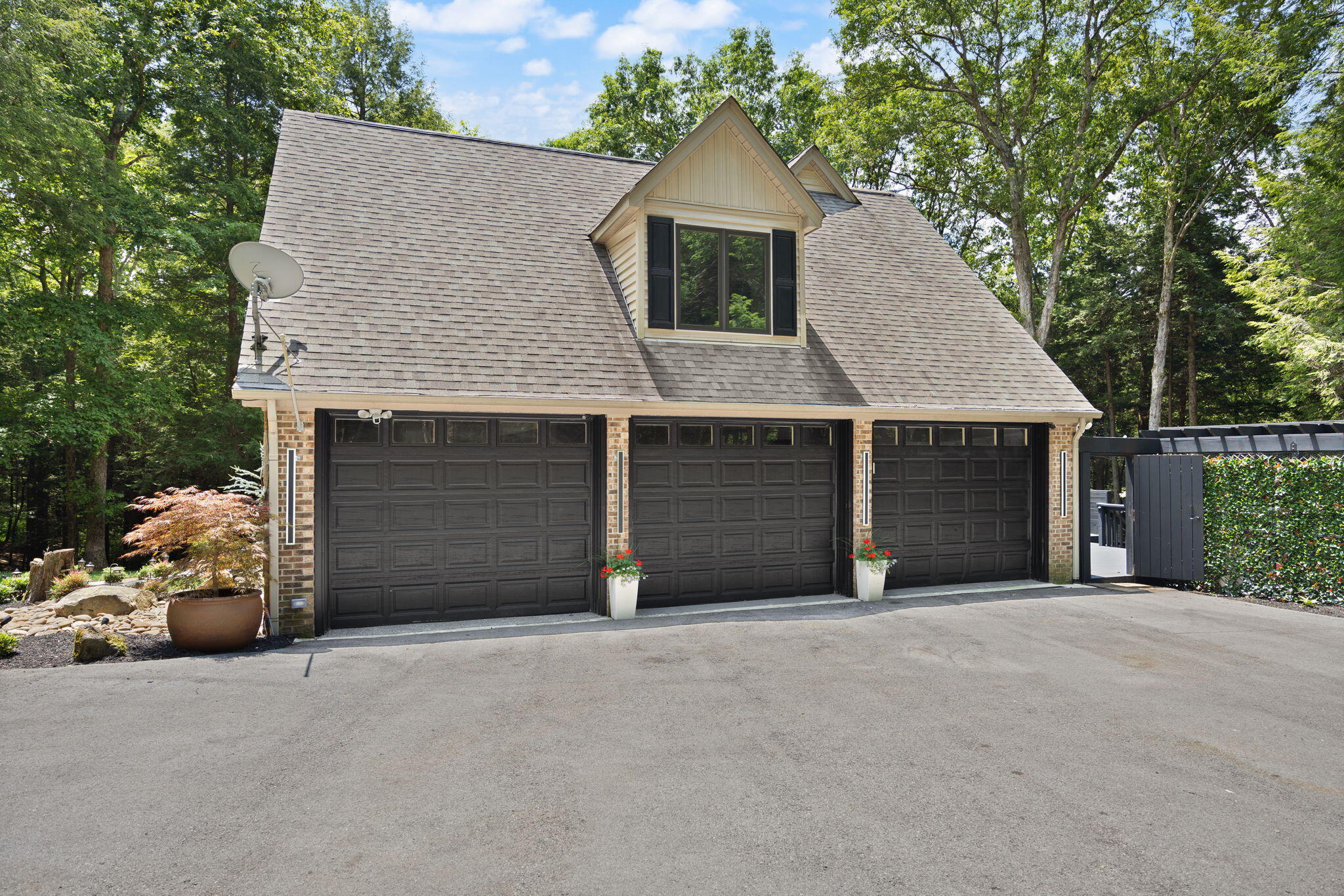 Property Photo: 225 Spring Gate Drive KY 40741