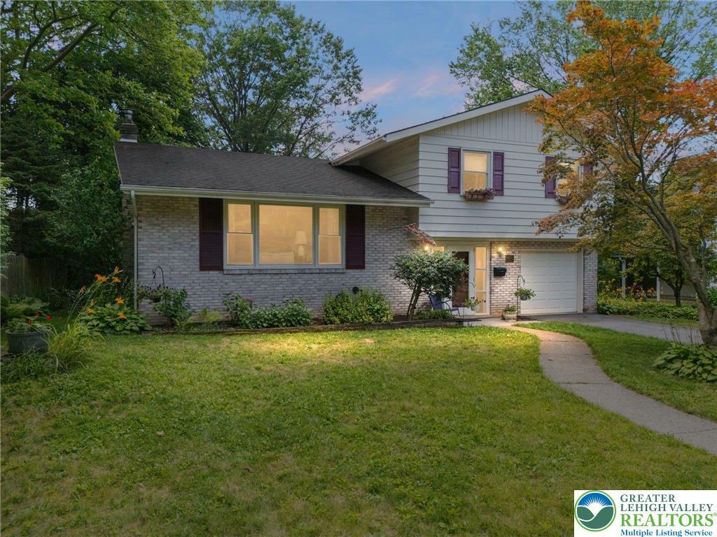 Property Photo: 426 N Broad Street PA 18104