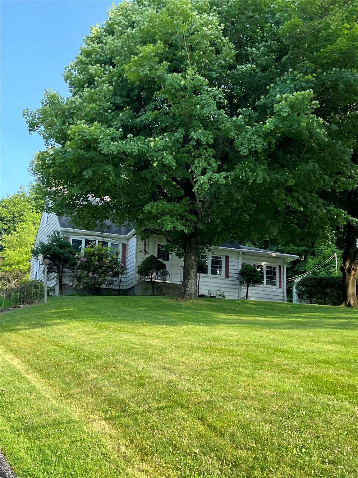Property Photo: 11 Crescent Drive NY 10567