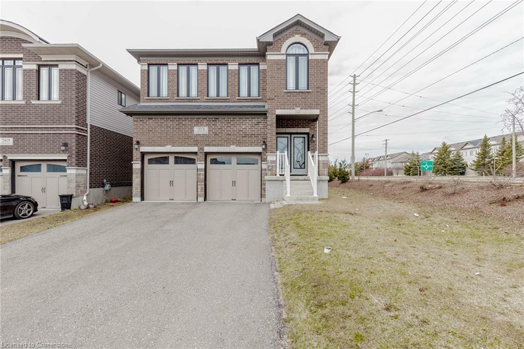 Property Photo: 573 Florencedale Crescent E ON N2R 0N3