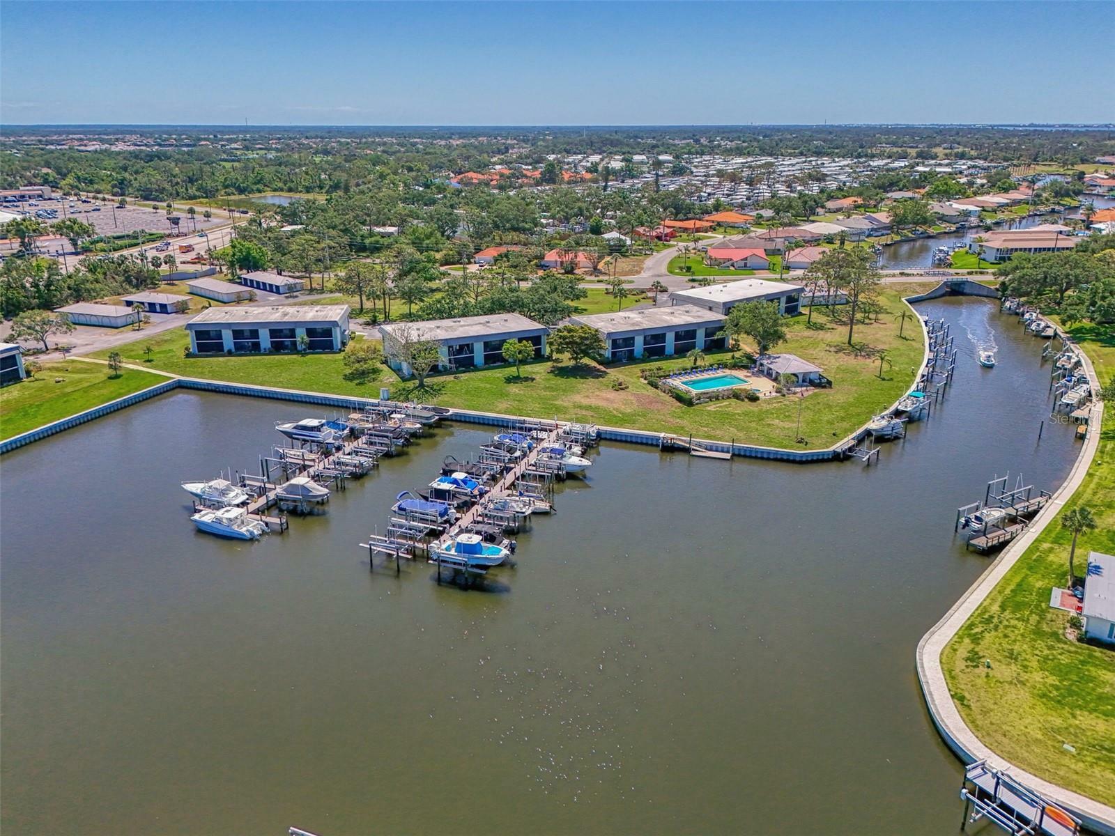 Property Photo: 150 Englewood Isles Parkway 505 FL 34223