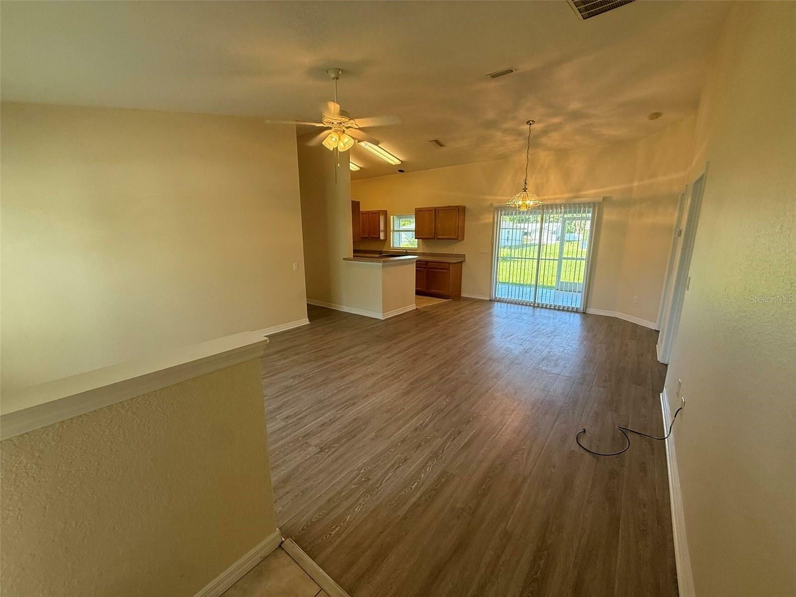 Property Photo: 5747 Jessamine Avenue FL 34291
