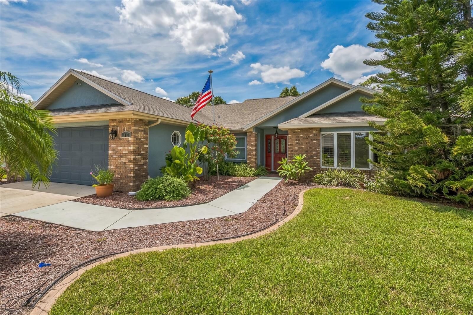Property Photo: 1403 Ventana Drive FL 33573