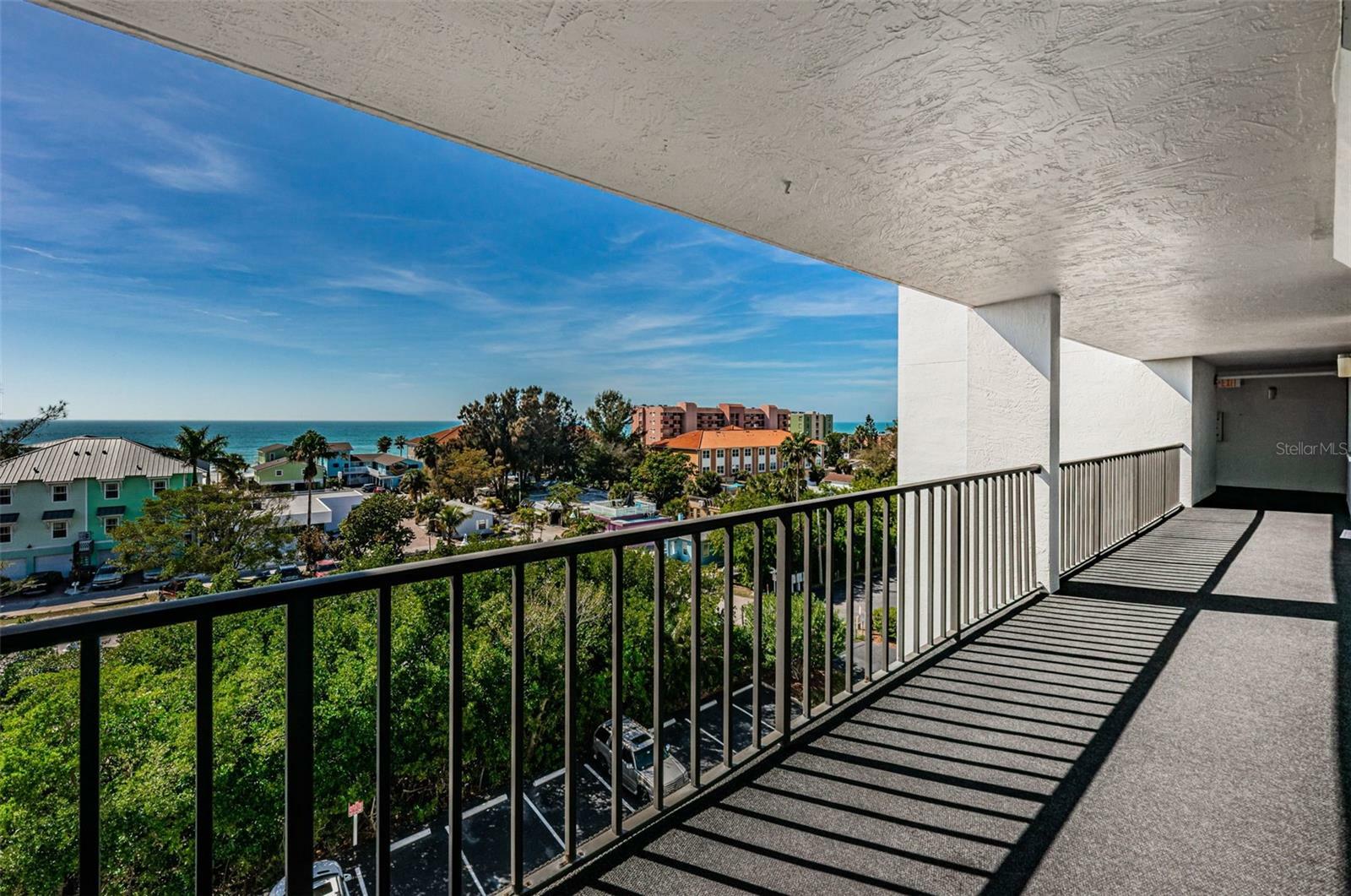 Property Photo: 19111 Vista Bay Drive 603 FL 33785