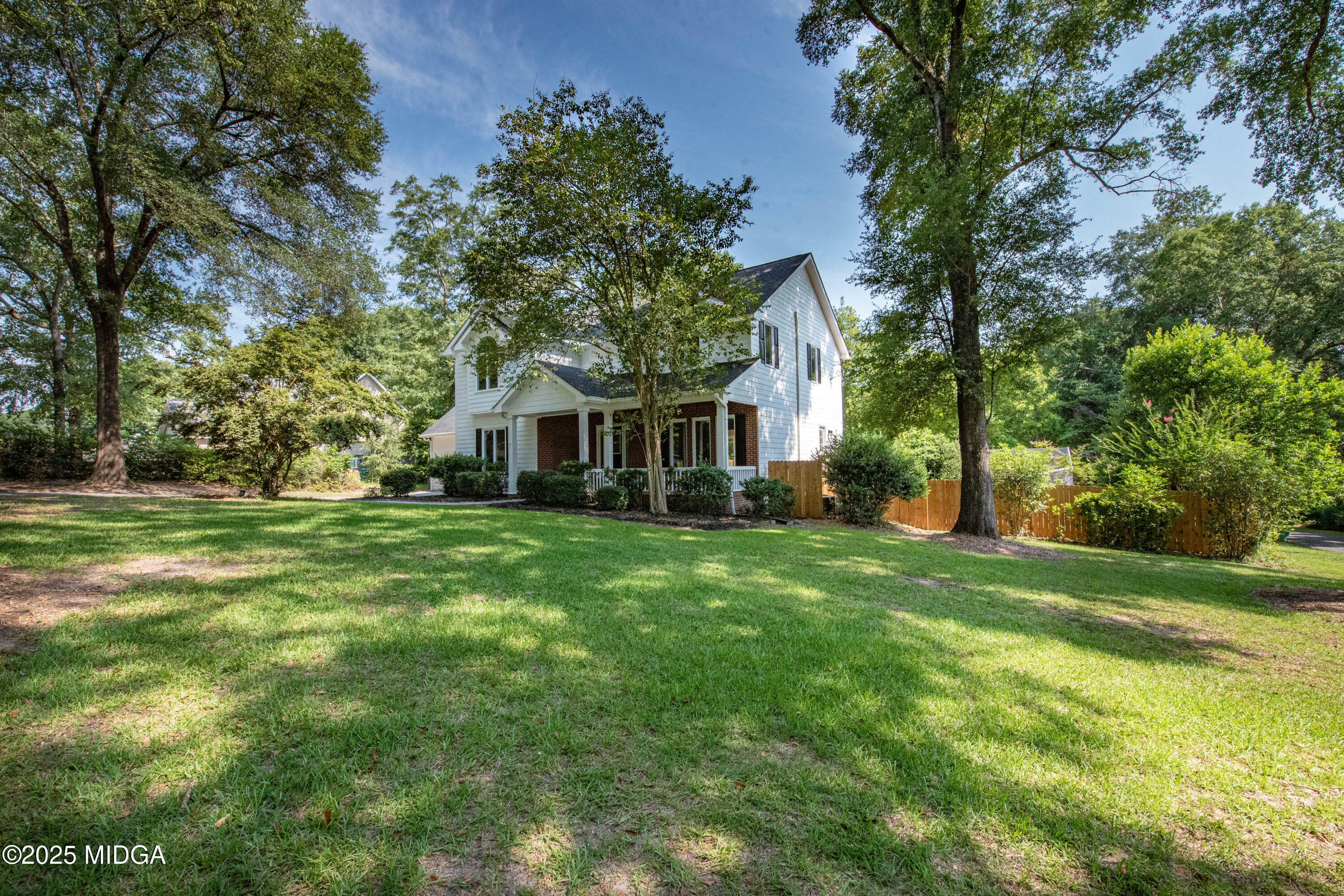 Property Photo: 107 Shadowood Drive GA 31088