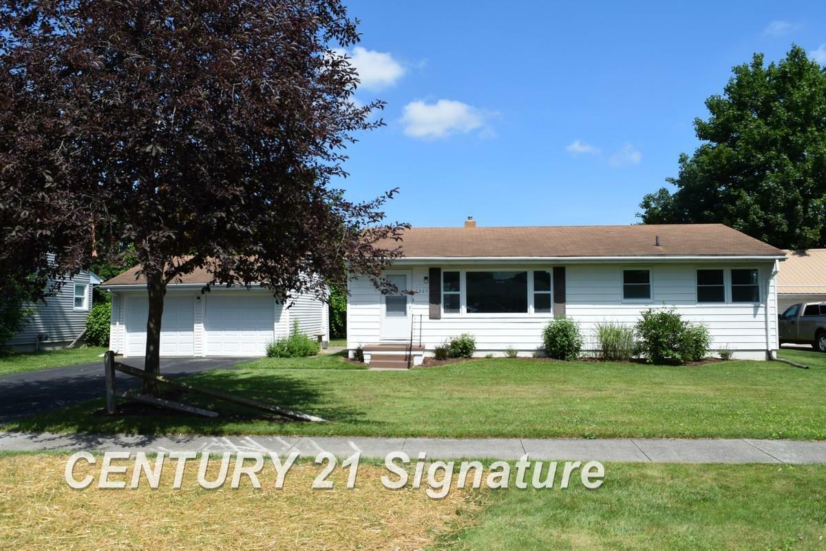 Property Photo: 3365 Bobendick Street MI 48604