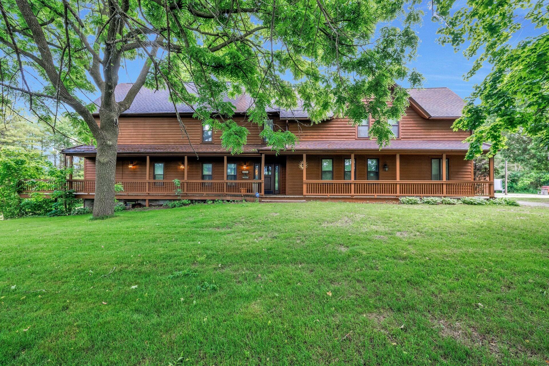 Property Photo: 4002 County Road I - WI 53080