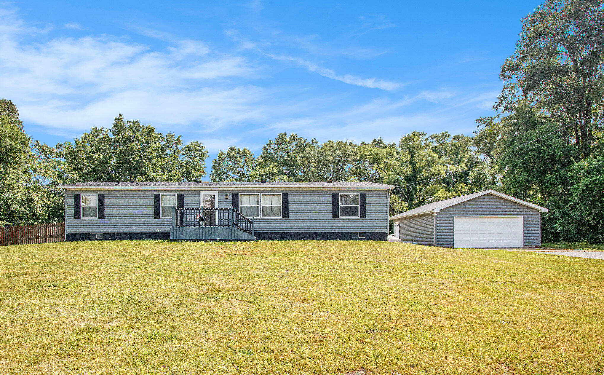 Property Photo:  2919 N N US Highway 31  MI 49120 