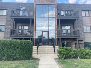 1486 Stonebridge Circle A3  Wheaton IL 60189 photo
