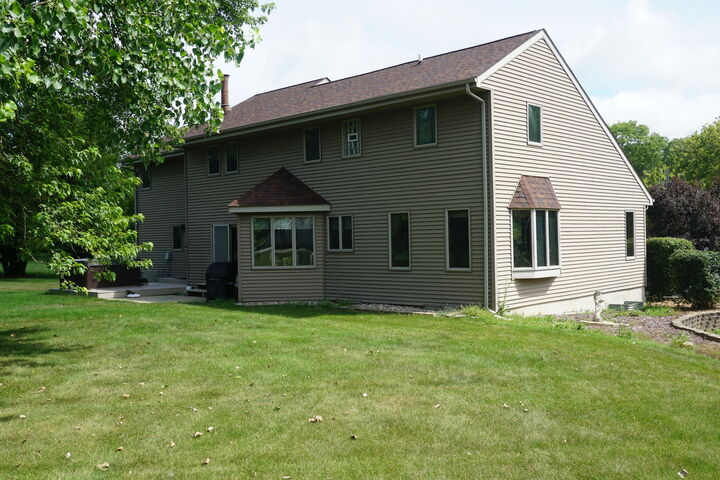 Property Photo: 4914 W State Route 113 IL 60901