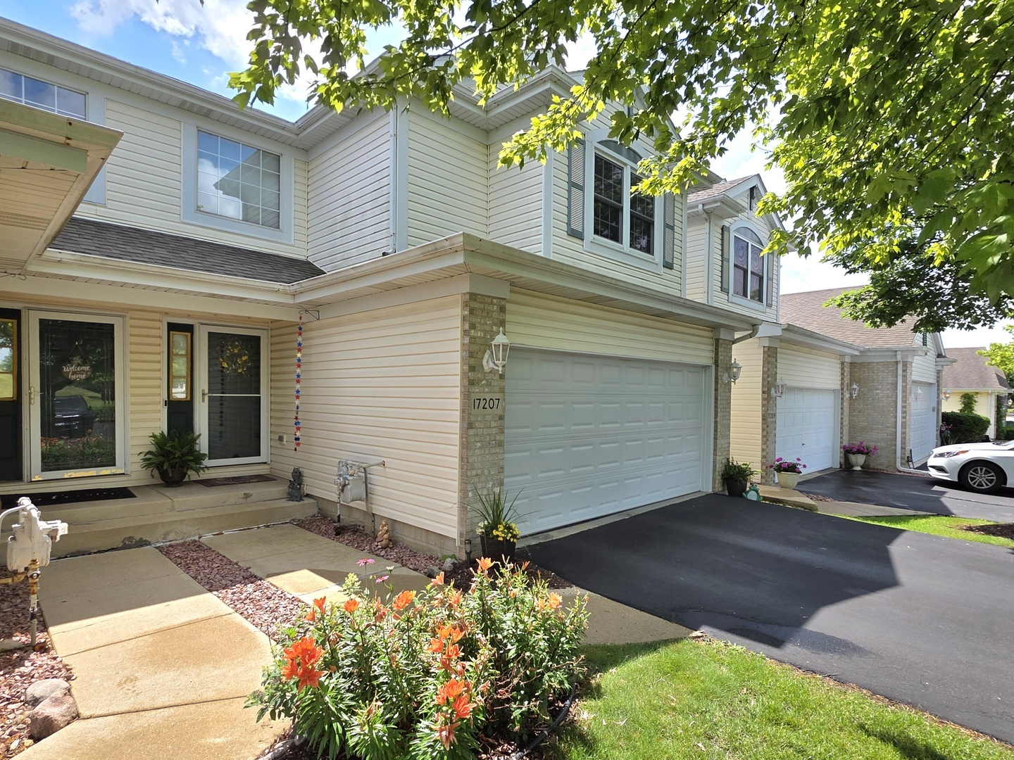 Property Photo: 17207 Arrow Head Drive IL 60441