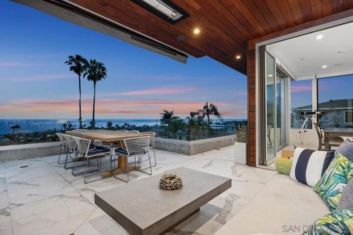 Property Photo:  367 Liverpool Dr  CA 92007 