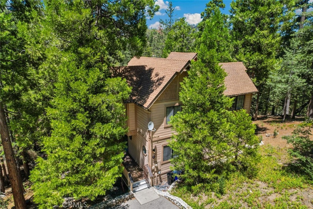 27532 North Bay Road  Lake Arrowhead CA 92352 photo