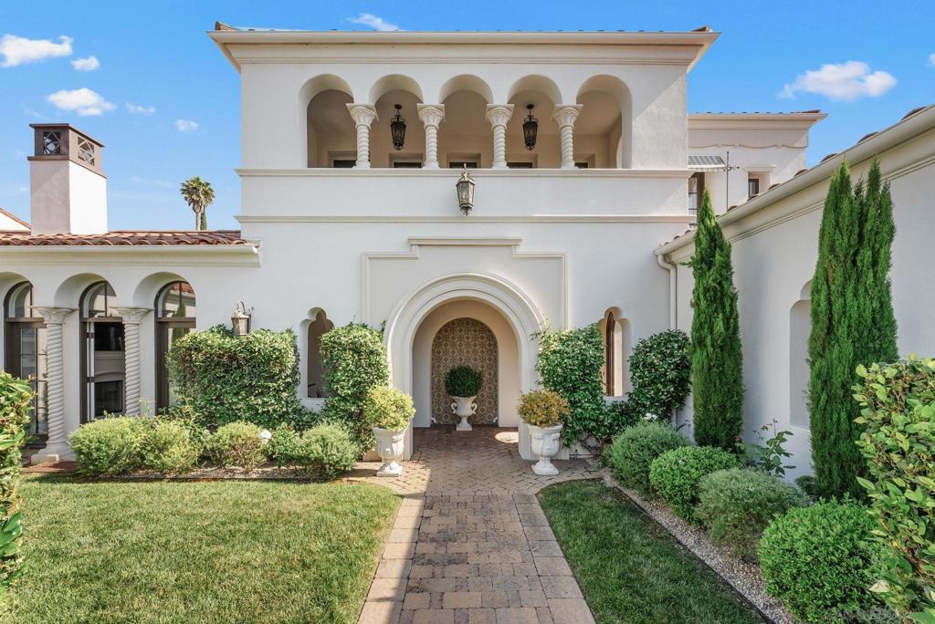 Property Photo: 8282 Top O The Morning Way CA 92127