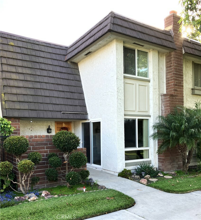 Property Photo: 14422 Pimlico Road CA 92683