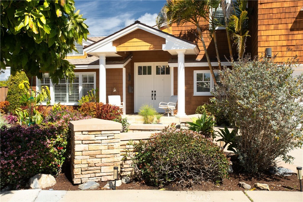 Property Photo:  1706 Port Margate Place  CA 92660 