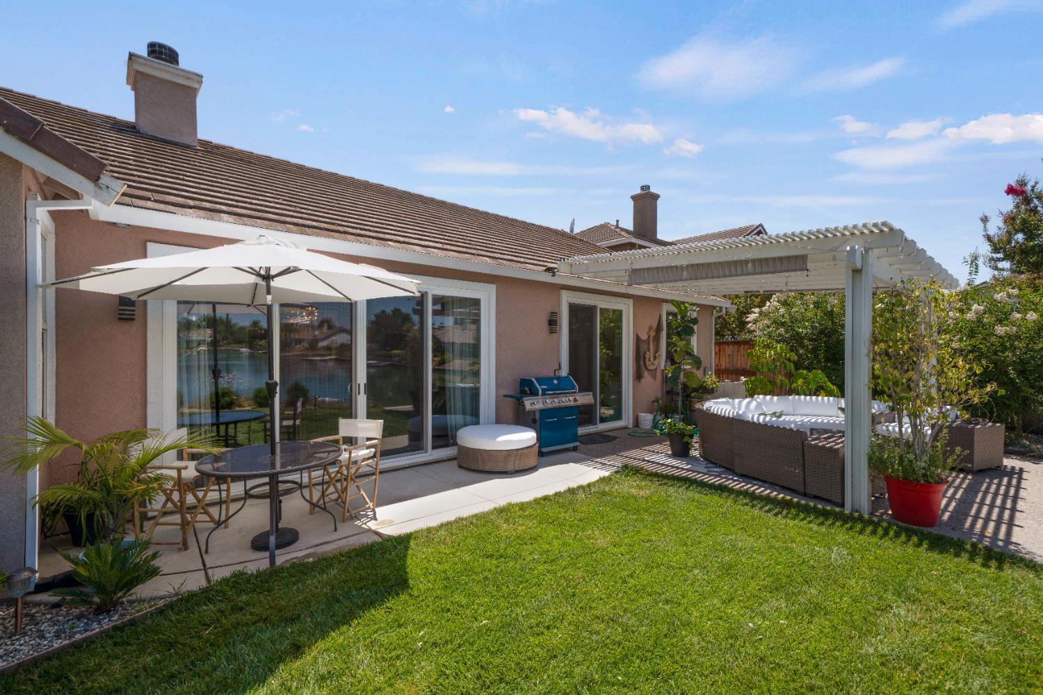 Property Photo:  4647 Windsong Street  CA 95834 