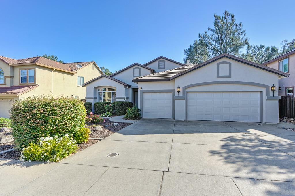 Property Photo: 492 Williams Street CA 95630