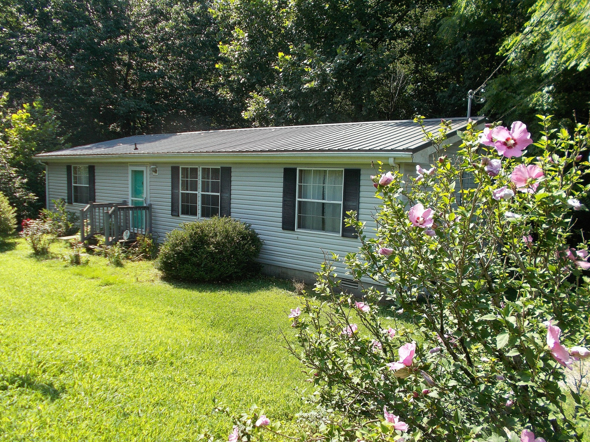 Property Photo: 11495 Fisher Rd TN 37025