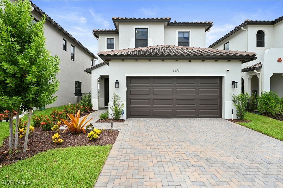 Property Photo: 5653 Cassidy Lane FL 34142