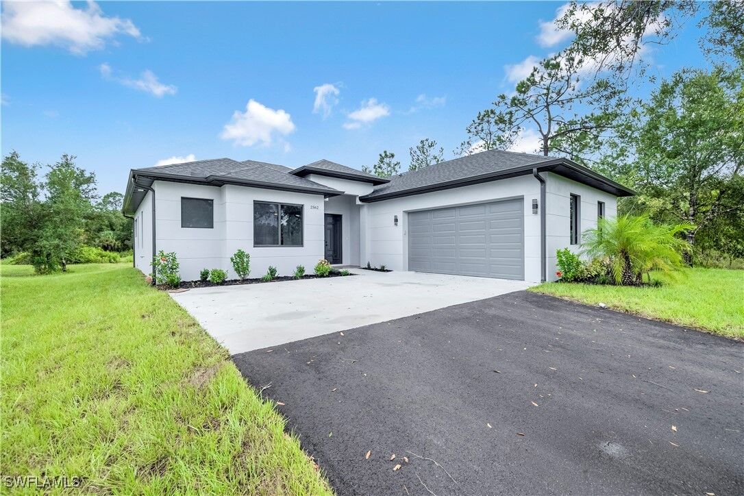 Property Photo:  2562 60th Ave NE  FL 34120 