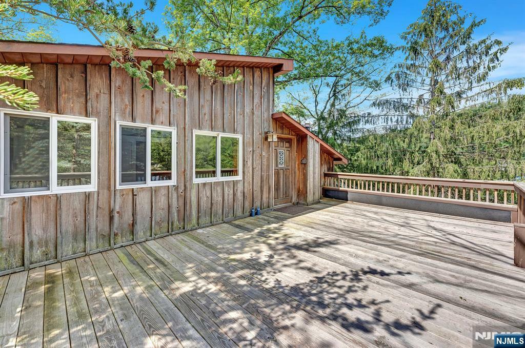 Property Photo: 91 Wood Place NJ 07403