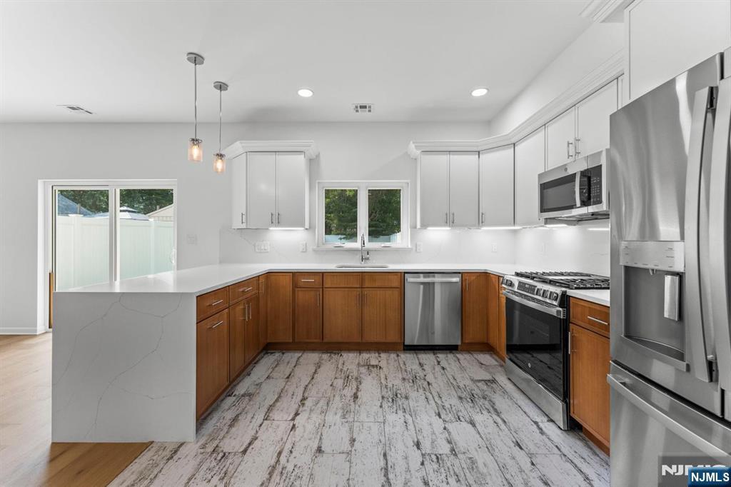 Property Photo:  206 E 9th Avenue  NJ 07203 