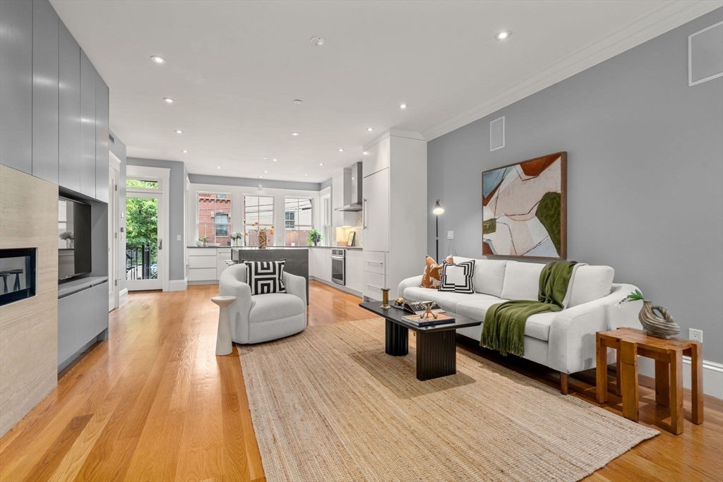 Property Photo: 133 West Concord Street 1 MA 02118
