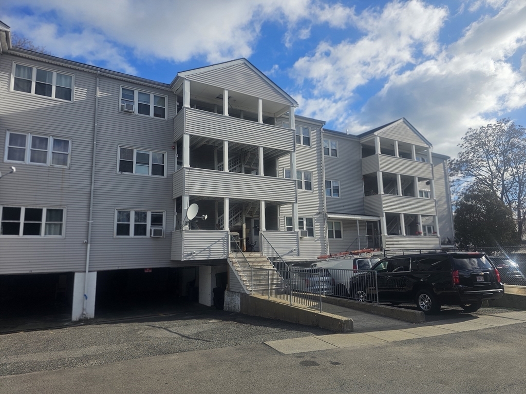 Property Photo: 386 Summer Street 12 MA 01905