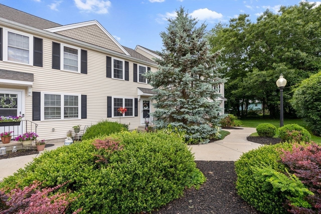 Property Photo:  67 Boxberry Ln 67  MA 02370 
