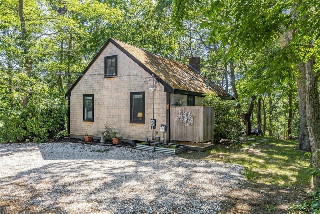 Property Photo:  50 Piper Ln  MA 02642 
