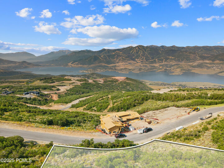 Property Photo: 1889 E Peak View Drive UT 84036