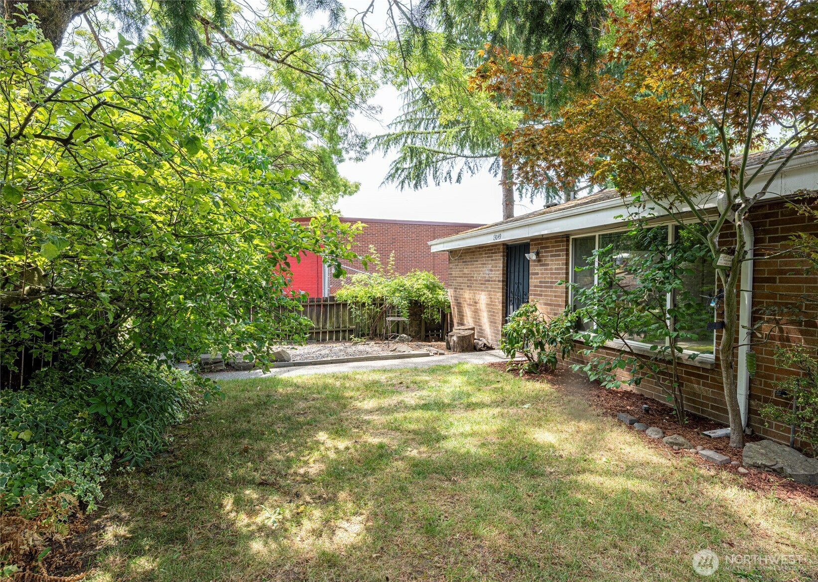 Property Photo:  13049  35th Avenue NE  WA 98125 