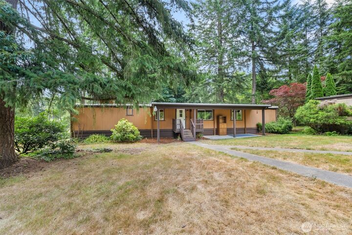 Property Photo: 213 Sommerville Road WA 98532