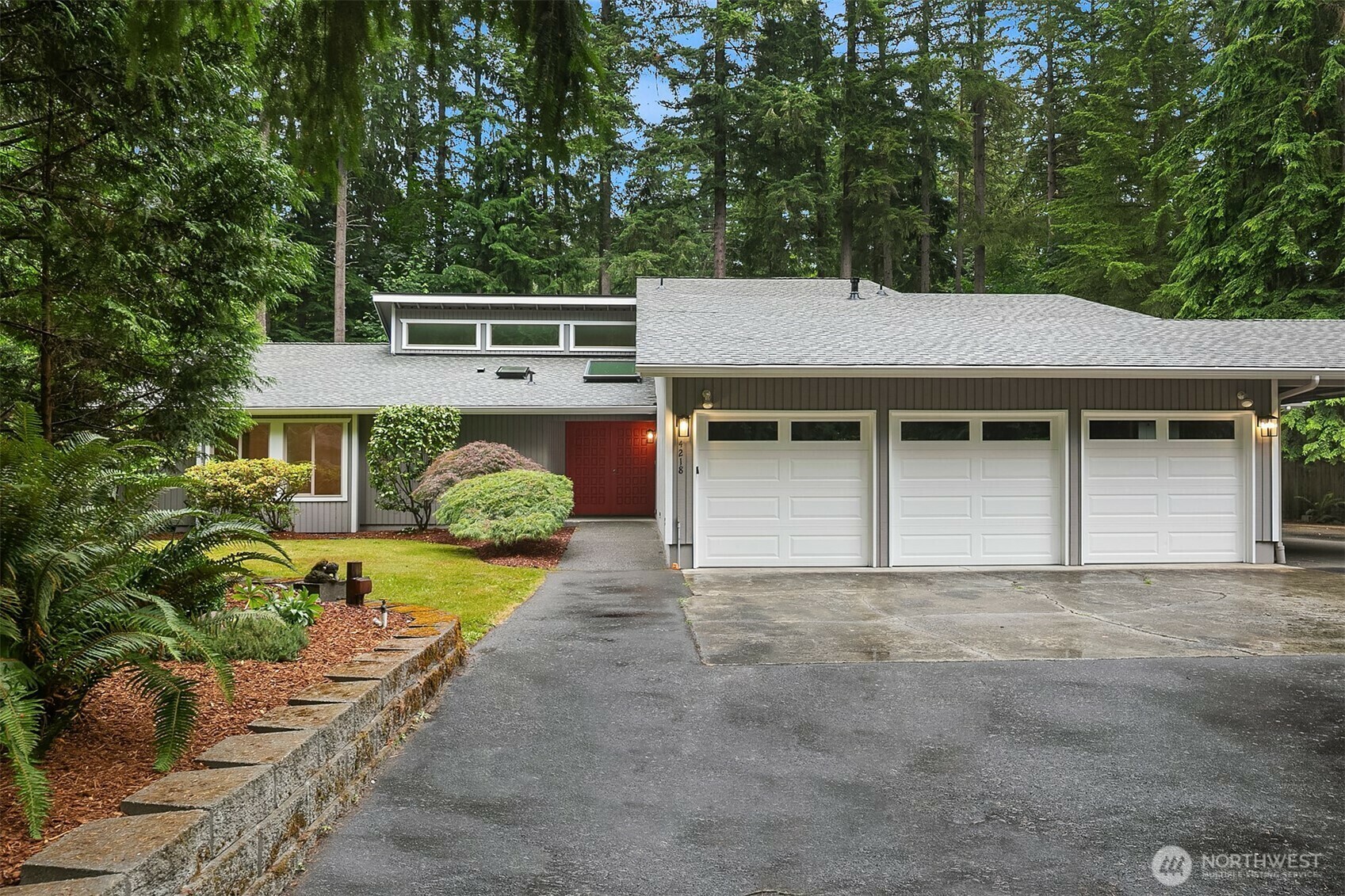 Property Photo: 4218 229th Avenue NE WA 98053