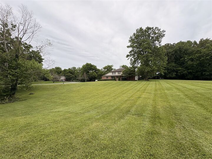Property Photo:  712 Drakesborough Drive  KY 42103 