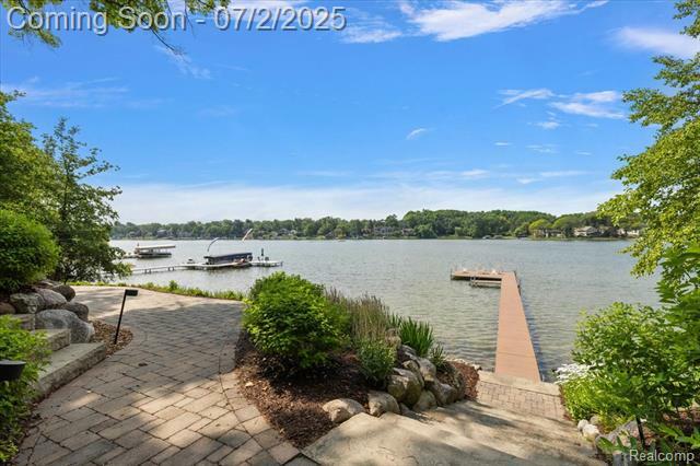 Property Photo: 3678 Elder Road S MI 48324