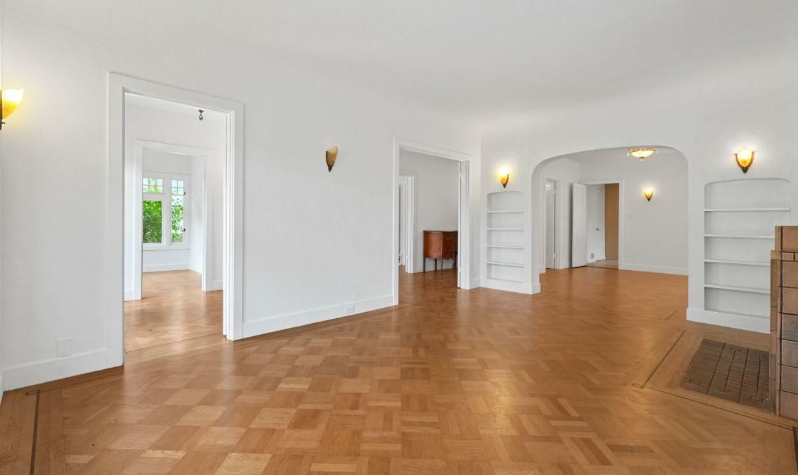 Property Photo: 443 Broadmoor Boulevard CA 94577