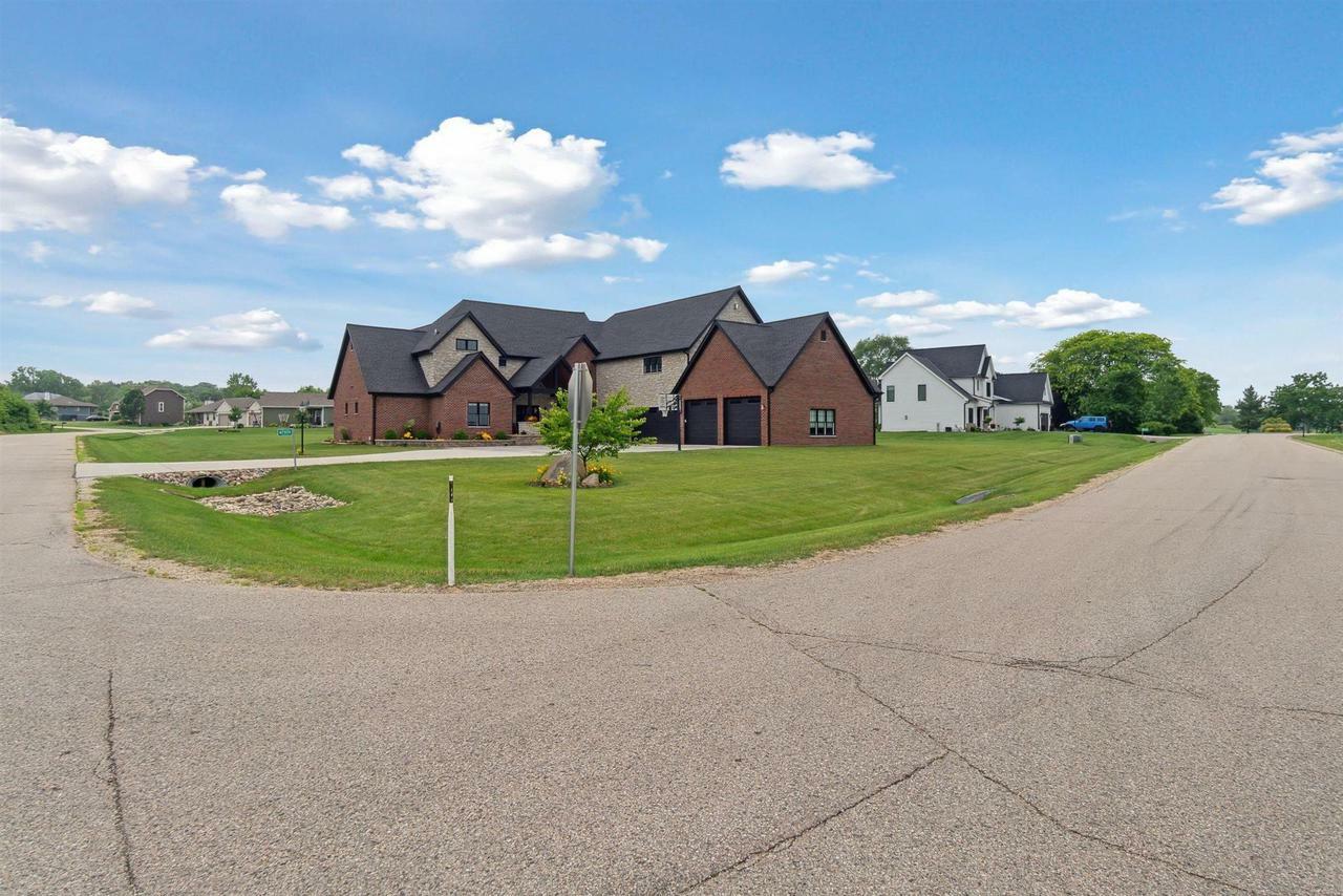 Property Photo: N7805 Cresthill Drive WI 53120