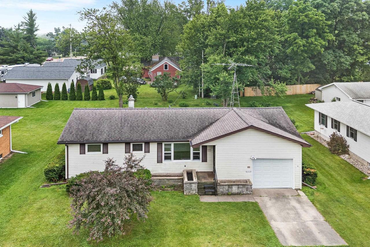 Property Photo: 59 Wa Wa Avenue WI 54971
