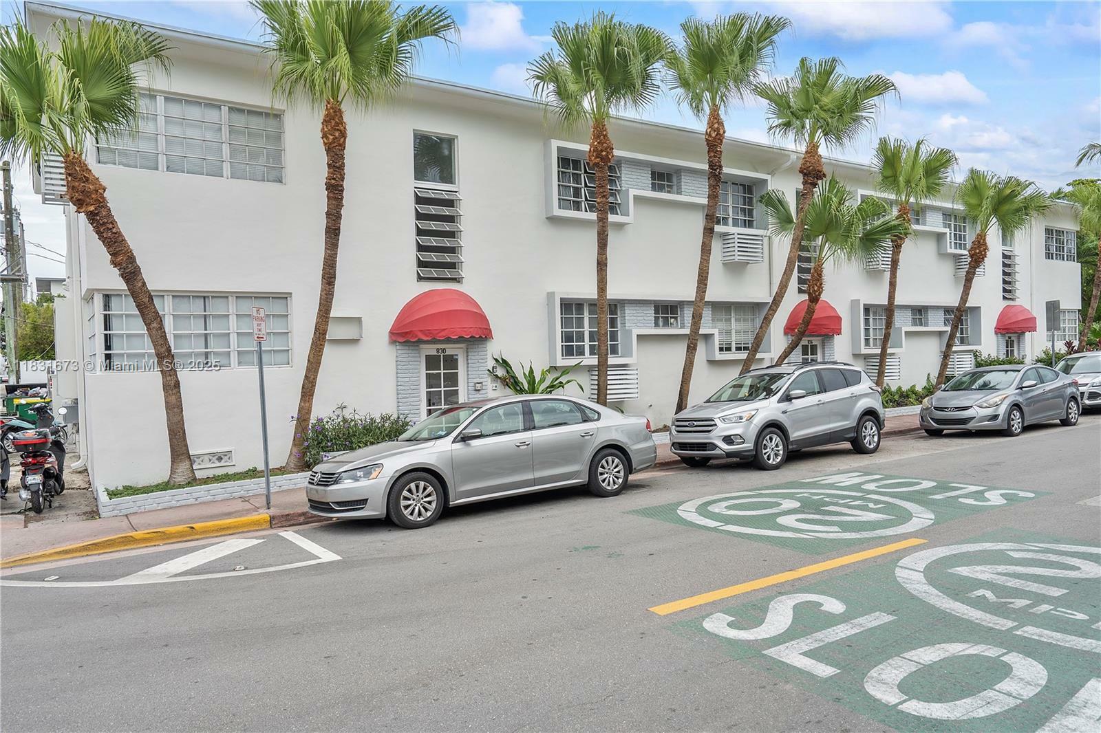 Property Photo: 836 10th St 6 FL 33139